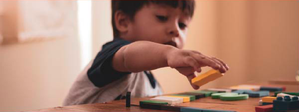 Helfen Sie uns, die Kinder im Heim zu halten